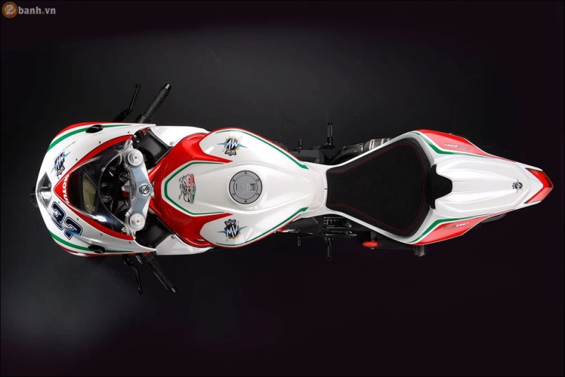 Mv agusta đã công bố chi tiết về các bản cập nhật cho chiếc f3 675 rc và f3 800 rc cho năm 2018 - 6