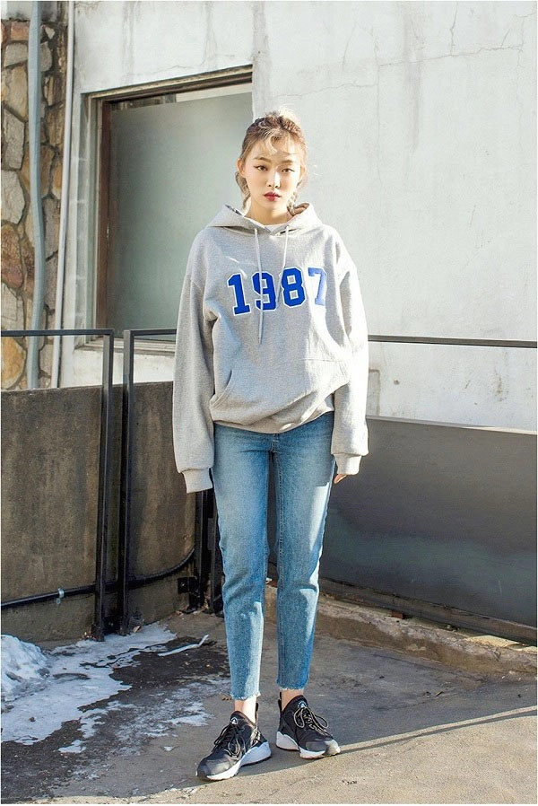Năm mới thêm một tuổi nhưng nàng cứ nhắm mấy outfit này kiểu gì cũng được khen trẻ trung - 6