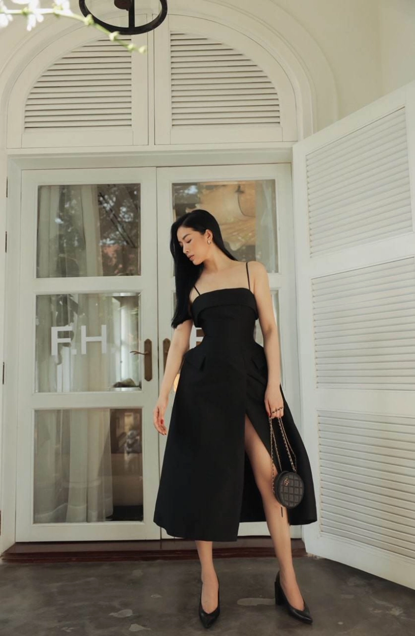 ngọc nữ điện ảnh mê diệntáo bạokhi khoétngựclúc xẻđùi làm cđm không khỏi nghĩ sâu xa - 3