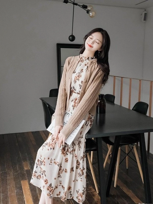 Những công thức phối đồ với đầm liền nhanh gọn nàng diện lên là đẹp xuất sắc trong mùa lạnh - 10