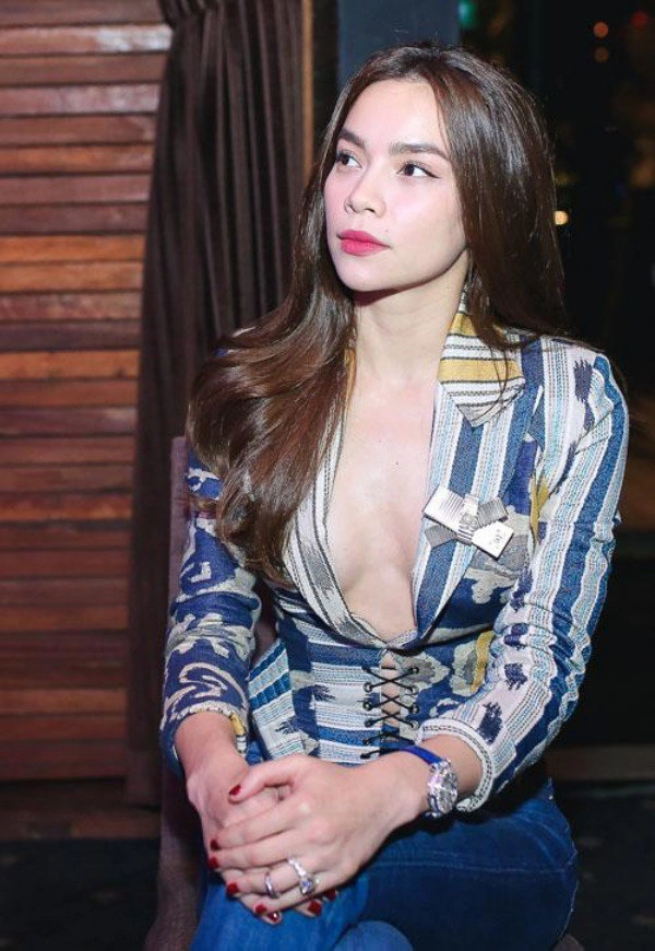 Phát hiện mẹ 1 con việt mắc bệnh dị ứng áo ngực cứ ra đường là hở hang hết cỡ - 15