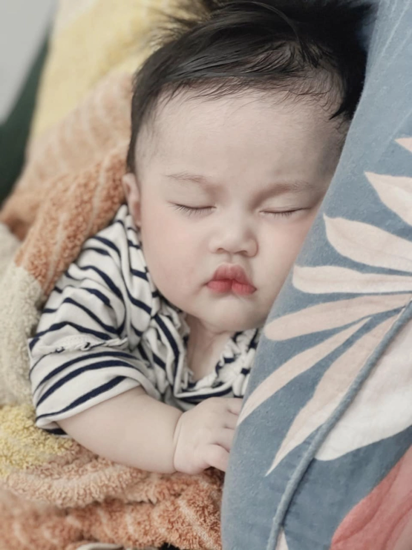 Pttm cả mặt lê dương bảo lâm lo lắng con gái sinh ra có điểm giống y chang bố - 1