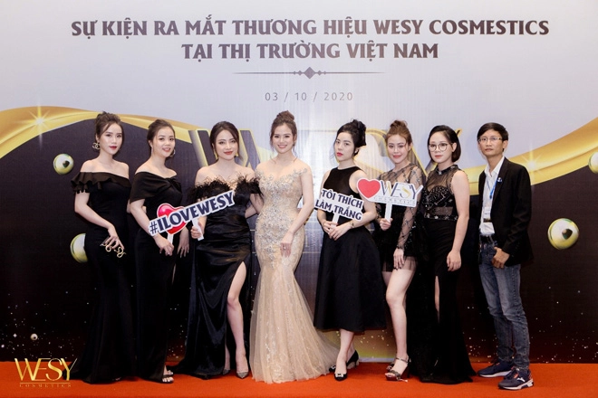 Sự kiện ra mắt wesy cosmetics được đầu tư hoành tráng ấn tượng - 1