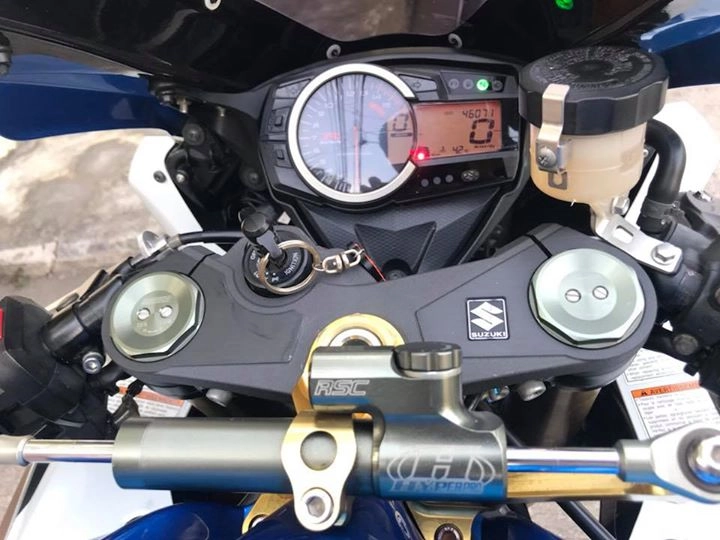 Suzuki gsx-r1000 cá heo xanh rạng ngời cùng dàn chân đẳng cấp - 3