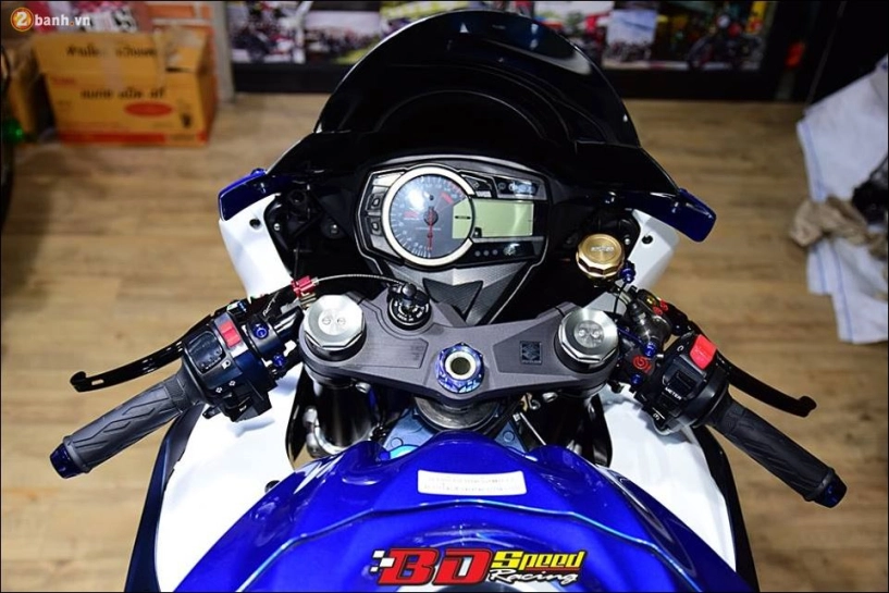 Suzuki gsx-r1000 thoát xác không tưởng từ cá heo nhà suzuki - 3