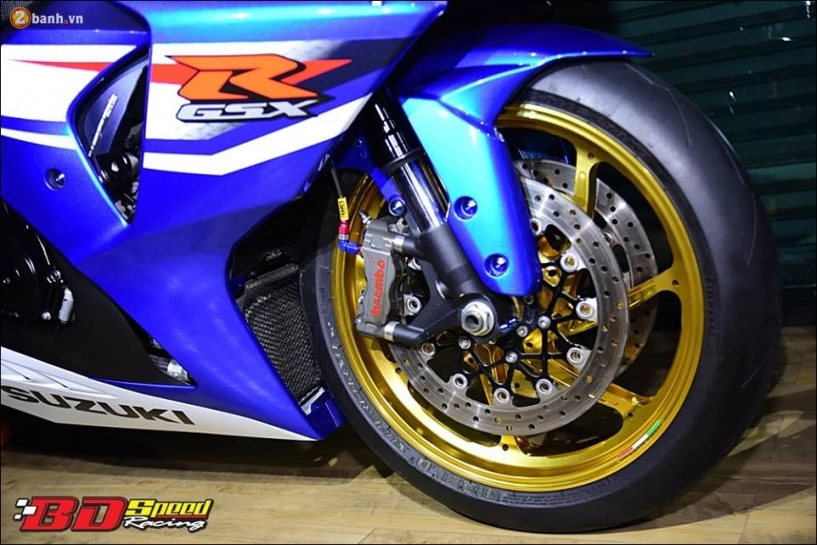 Suzuki gsx-r1000 thoát xác không tưởng từ cá heo nhà suzuki - 8