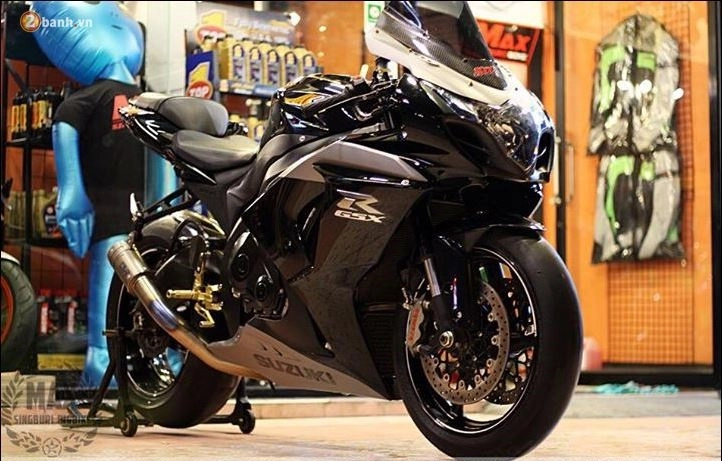 Suzuki sportbike gsx-r1000 bản độ full black đầy khiêu gợi - 2