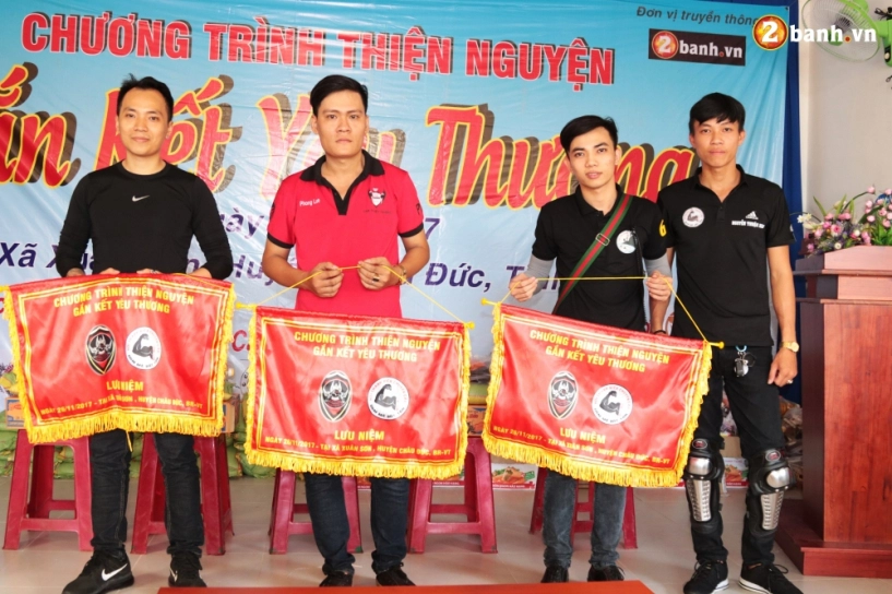 Team thanh niên chuyên cần - 44