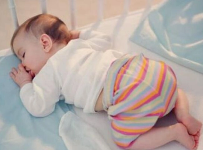 Thời tiết trở lạnh mẹ làm quy tắc 1 cần 4 không con ngủ ngon không bị ho ốm - 4