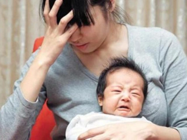Trẻ sơ sinh đổ mồ hôi đầu nhiều khi ngủ có sao không - 5
