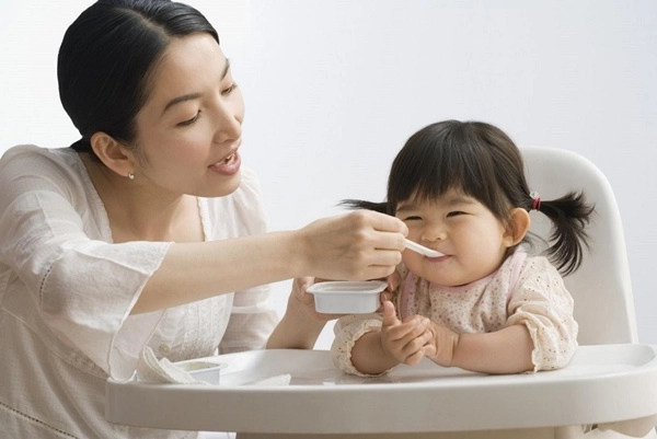 Triệu chứng và giải pháp dinh dưỡng dành cho trẻ thấp còi nhẹ cân - 2