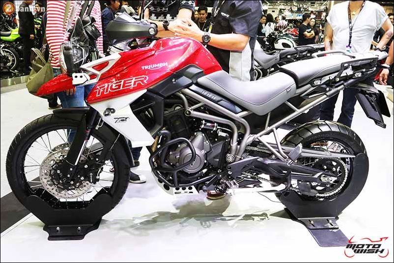 Triumph công bố tiger 800 xrt và tiger 800 xca giá từ 452 triêụ đồng tại motor expo 2017 - 3