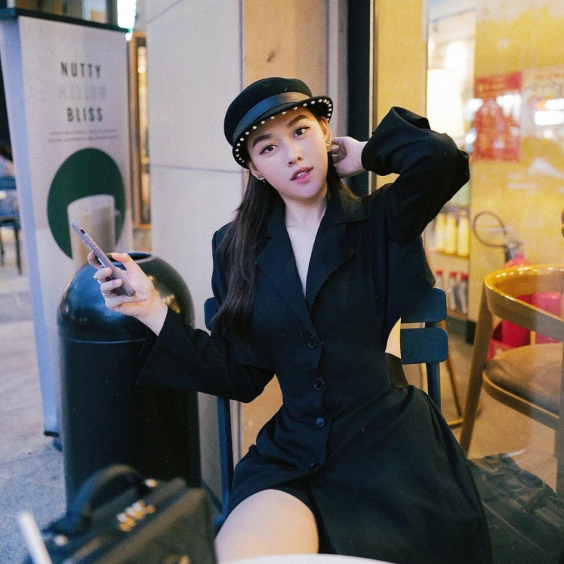 Trước khi theo chồng bỏ cuộc chơi á hậu 20 tuổi lên dây cót tinh thần với style sang chảnh - 6