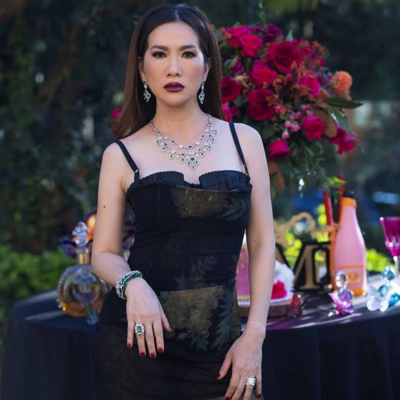 Tỷ phú mỹ là bạn thân hà hồnhà800 tỷ chứa kho hàng hiệu outfit nào cũng sặc mùi tiền - 20