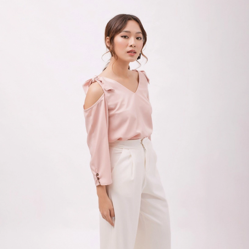 Vắng bóng chồng bà xã bình minh liền lên đồ khoét mạnh tay gợi cảm át tình cũ kim lý - 7