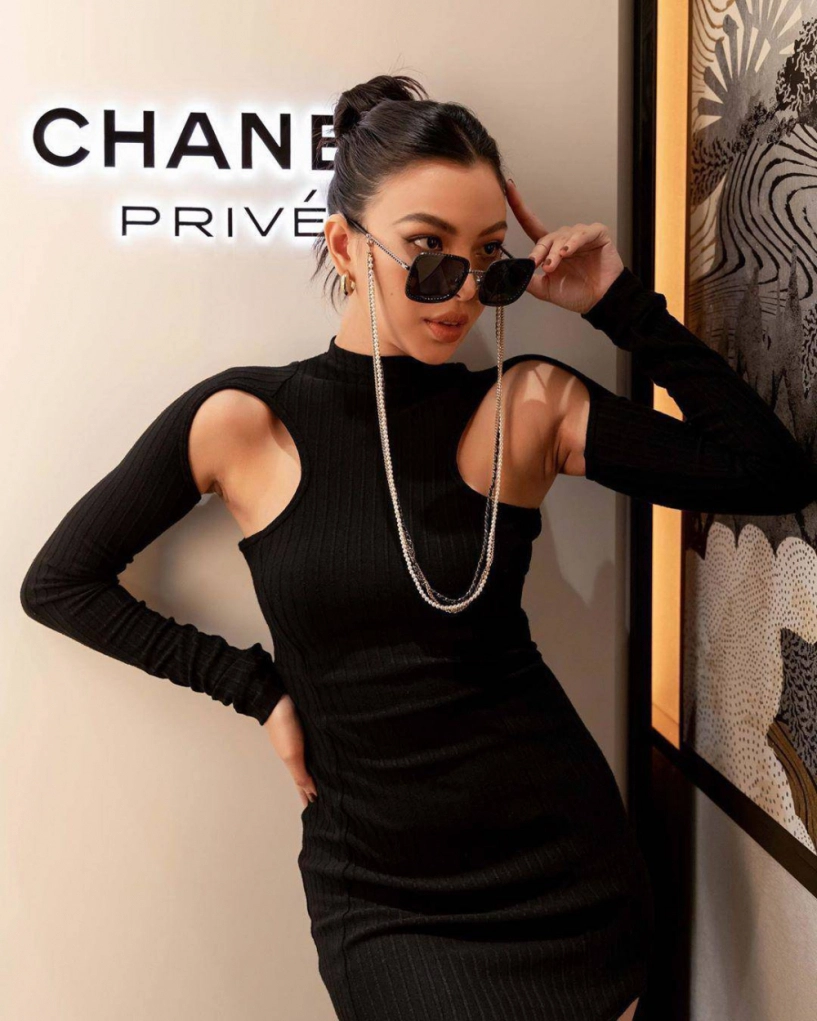 Vắng bóng chồng bà xã bình minh liền lên đồ khoét mạnh tay gợi cảm át tình cũ kim lý - 10