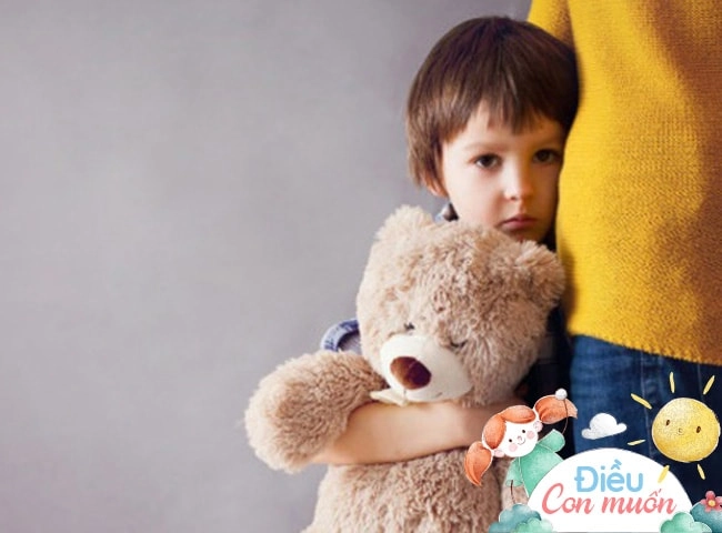 Vì sao nhiều phụ huynh xếp hàng dài trước cả khi cổng trường mở để chờ vào đón con - 5