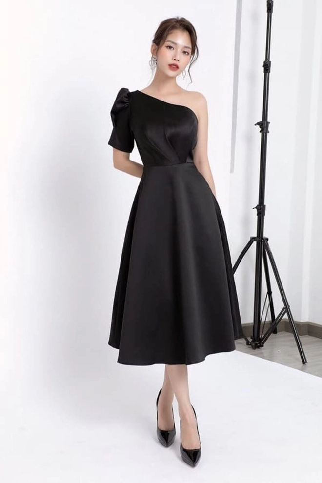 Vợ siêu mẫu của ưng hoàng phúc làm mẹ 3 con vẫn mặc quyến rũ thích khoe đúng một điểm - 10