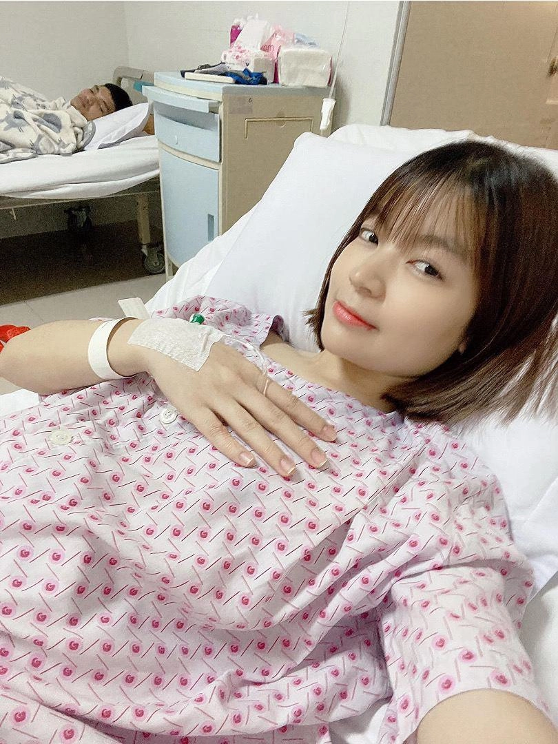 Vừa đăng kí kết hôn con đã sinh non 1 tháng bố trẻ mạc văn khoa 4 lần bật khóc - 6