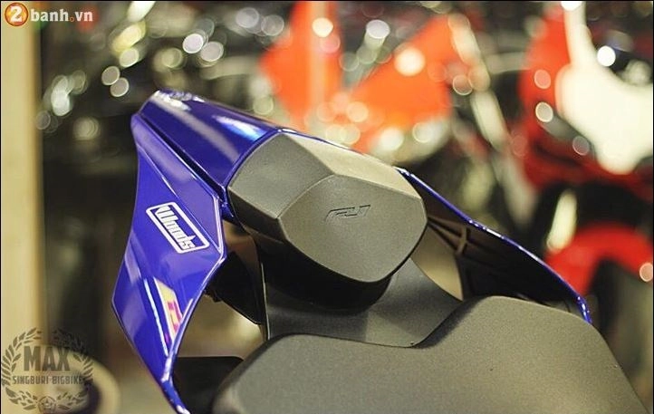 Yamaha r1 nâng cấp không tưởng từ dàn chân hạng nặng - 8