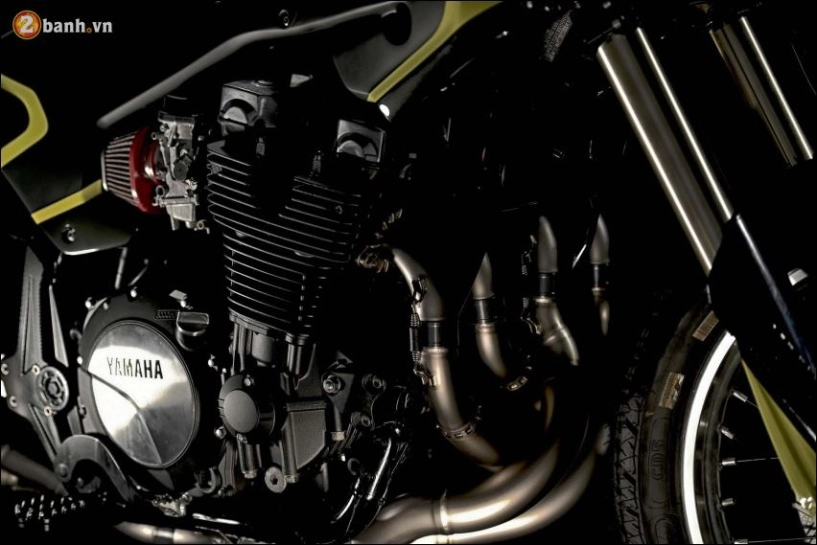 Yamaha xjr1300 món quà đặc biệt dành riêng cho valentino rossi mang tên mya - 10