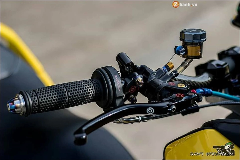 Yamaha xmax 300 vẻ đẹp công nghệ đầy lôi cuốn từ biker thái - 4