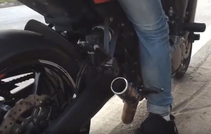 Biker việt chạy kawasaki z1000 độ pô siting với âm thanh cực bất ngờ - 4