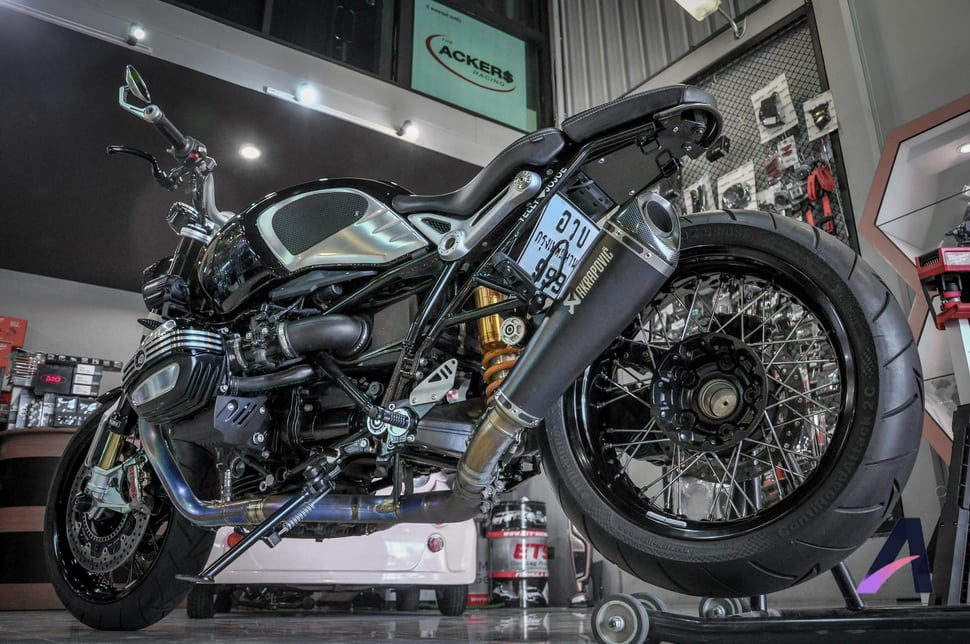 Bmw rninet bản nâng cấp chi tiết tại ackers - 1