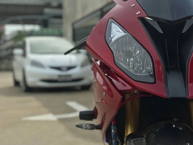 Bmw s1000rr bản độ đẹp xuất sắc với tone màu red candy - 1