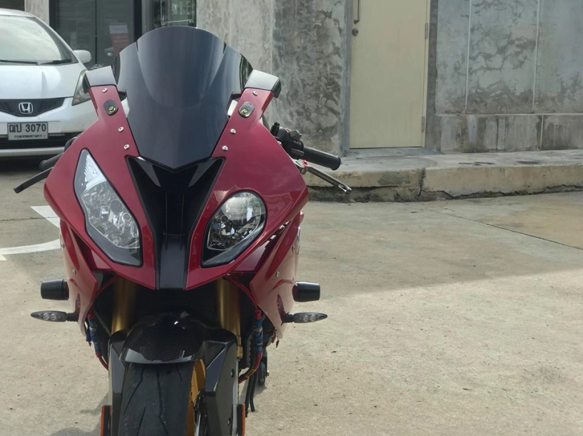 Bmw s1000rr bản độ đẹp xuất sắc với tone màu red candy - 3