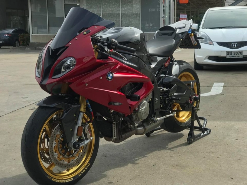 Bmw s1000rr bản độ đẹp xuất sắc với tone màu red candy - 7