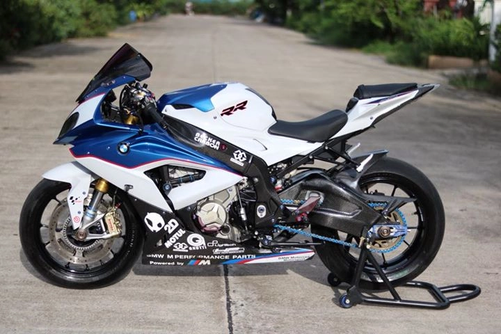 Bmw s1000rr cá mập trên cạn độ cực chất trên đất thái - 1