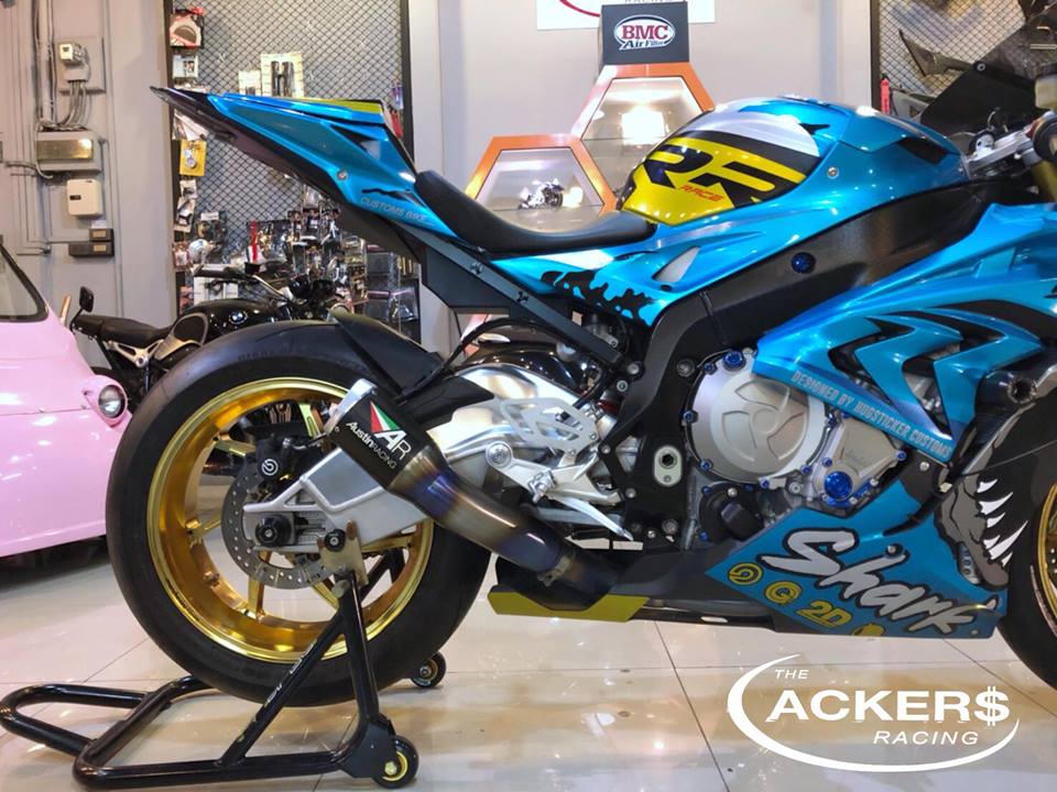 Bmw s1000rr diện bộ cánh cá mập shark mắc cạn đậm chất chơi - 3