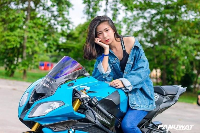 Bmw s1000rr đọ dáng nóng bỏng với hot girl thái - 4