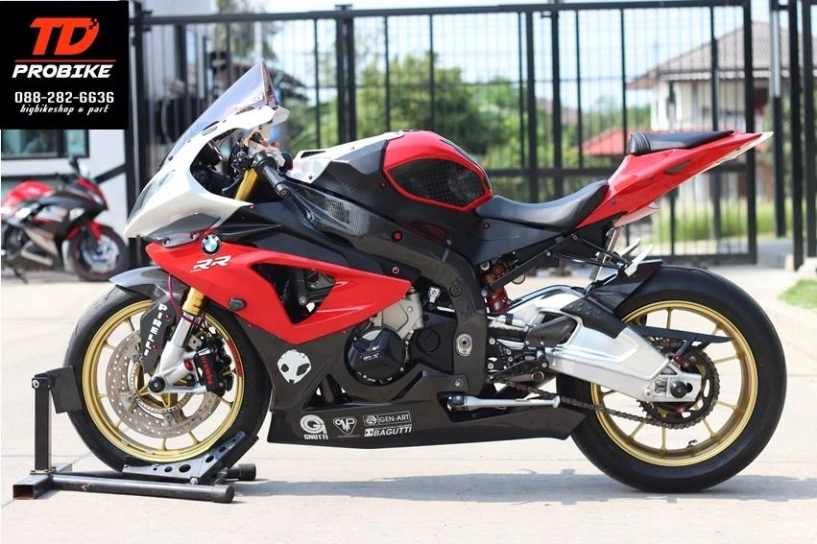 Bmw s1000rr vẻ đẹp khó chối từ cặp đôi hunter sharks - 8