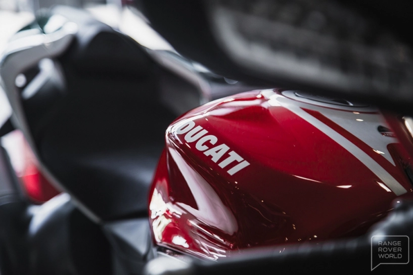 Cận cảnh ducati 1299 panigale r final edition giá 40000 usd - 8