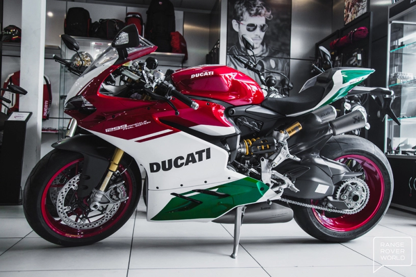 Cận cảnh ducati 1299 panigale r final edition giá 40000 usd - 24