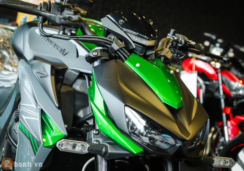 Cận cảnh kawasaki z1000 và z1000 r edition 2019 với tông màu mới đầy mạnh mẽ - 6