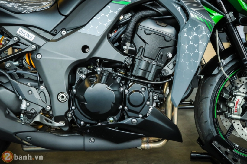 Cận cảnh kawasaki z1000 và z1000 r edition 2019 với tông màu mới đầy mạnh mẽ - 17