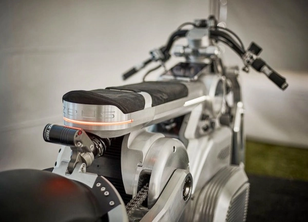 Curtiss motorcycle ra mắt xe máy điện mới nhất của mình dưới cái tên zeus - 5