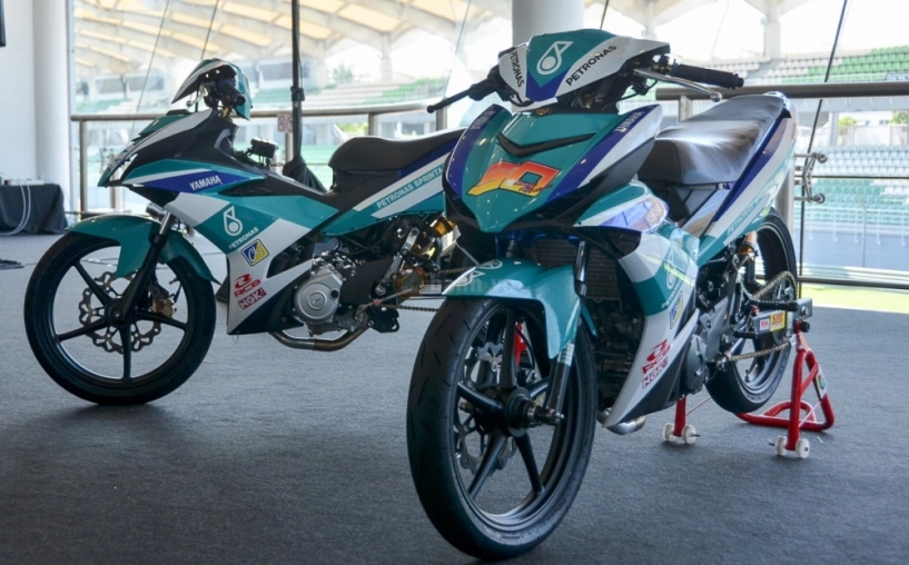 Dani pedrosa âm thầm hợp tác nghiên cứu đội đua yamaha petronas racing team - 4