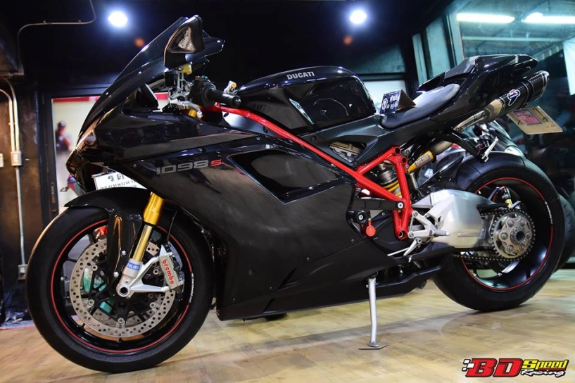 Ducati 1098s huyền thoại ferrari 2 bánh phục hồi nhân phẩm đầy hấp dẫn - 1