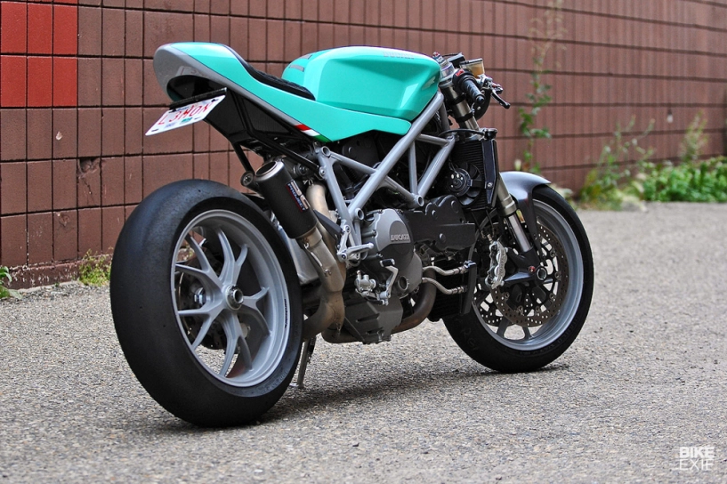 Ducati 848 hồi sinh không tưởng với diện mạo cafe racer - 1