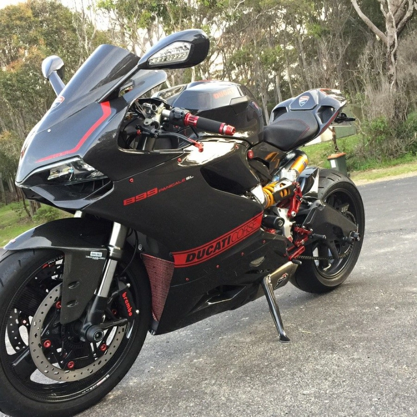 Ducati 899 panigale độ bá cháy với version full carbon - 2
