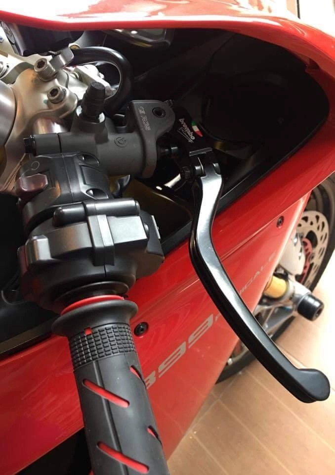 Ducati 899 panigale độ đẹp ấn tượng và hấp dẫn đến từng chi tiết - 5