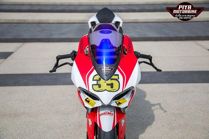 Ducati 899 panigale gây sốc với tem đấu thể thao - 3