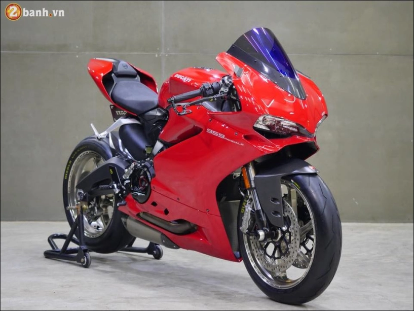 Ducati 959 panigale vẻ đẹp kiêu ngạo từ kẻ mệnh danh quỷ đỏ - 2
