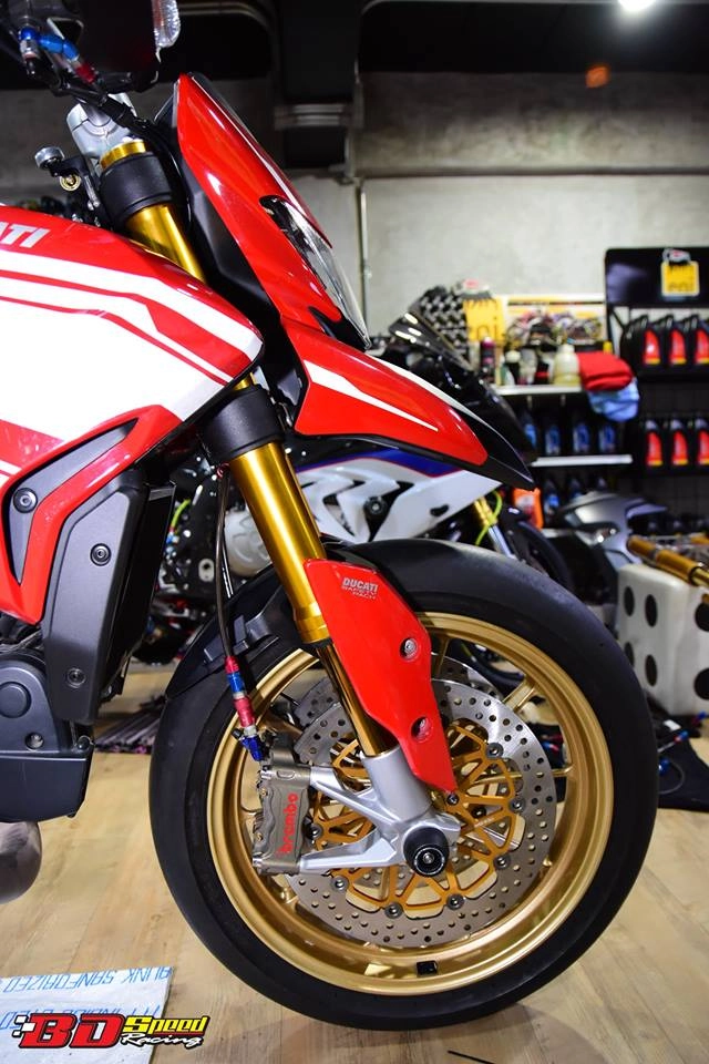 Ducati hypermotard 821 bản độ đầy hiệu năng đến từ bd speed racing - 3