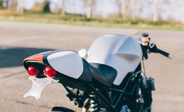 Ducati monster s2r bản tùy chỉnh bởi bernard mont - 5
