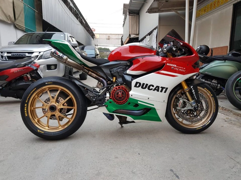 Ducati panigale 1199r bản độ bá cháy với nòng súng austin racing rs22 full inconel - 3